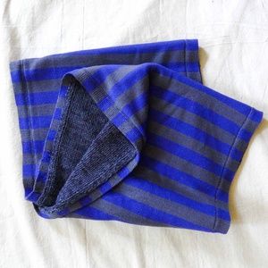 Lululemon Women Wool Blissed Out Circle Scarf (Flawed)